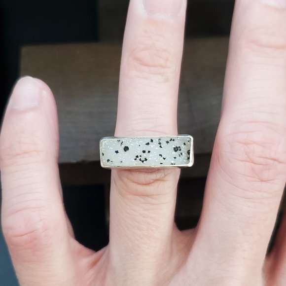 Jewelry - Size 6 Sterling Silver Handmade Rectangle Sparkly Stone Ring